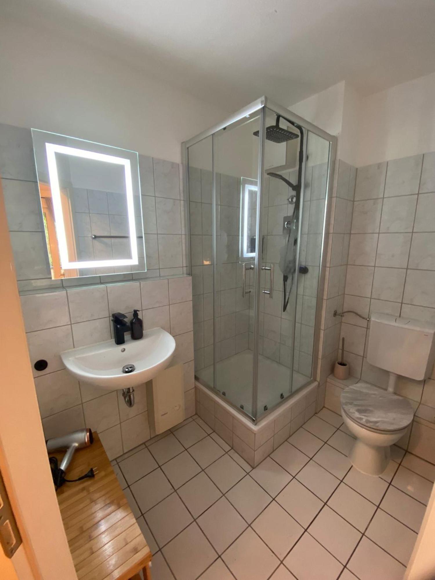 Sali - - Studioapartments Appartement Essen